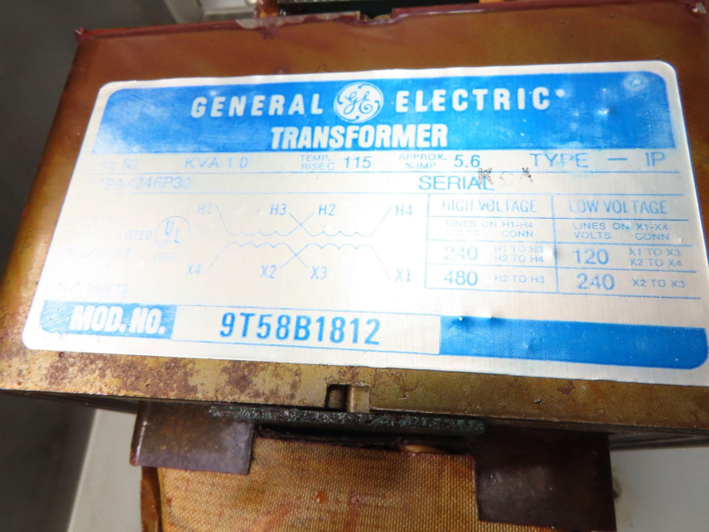 General Electric 75C142462G707 Busway FLEX-A-PLUG with 1KVA Transformer 480V 30A