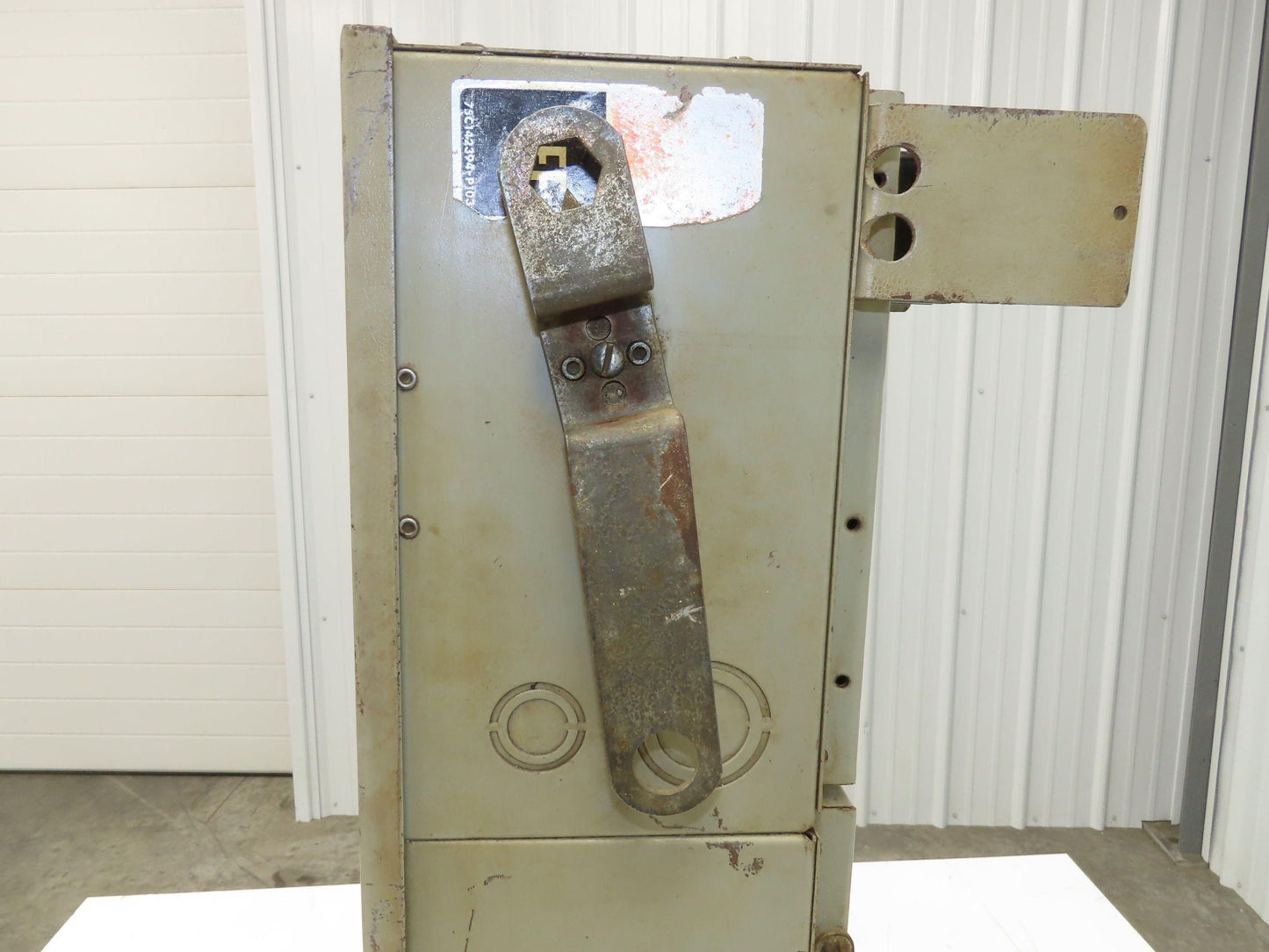 General Electric 75C142462G707 Busway FLEX-A-PLUG with 1KVA Transformer 480V 30A