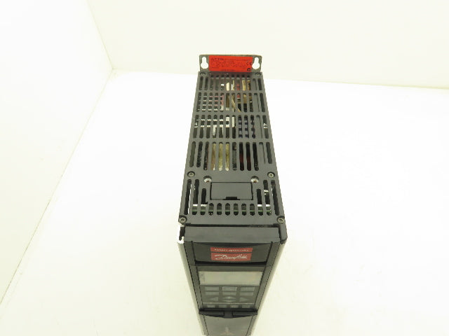 Danfoss VLT 5004 PT5B20STR3DLF00A00 Variable Speed Drive AC Drive 3Hp 480V 3PH