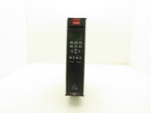 Danfoss VLT 5004 PT5B20STR3DLF00A00 Variable Speed Drive AC Drive 3Hp 480V 3PH