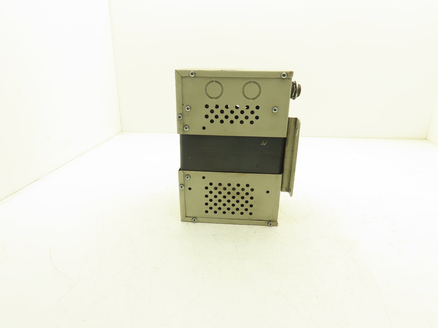 Sola 23-23-125-8 CVS Constant Voltage Transformer Regulator 250VA 120V Output