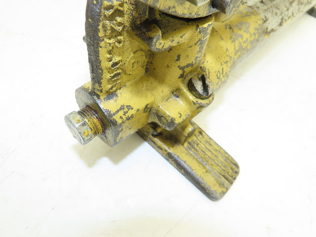 Enerpac P-39 Hydraulic Hand Pump 10,000 PSI Single Stage