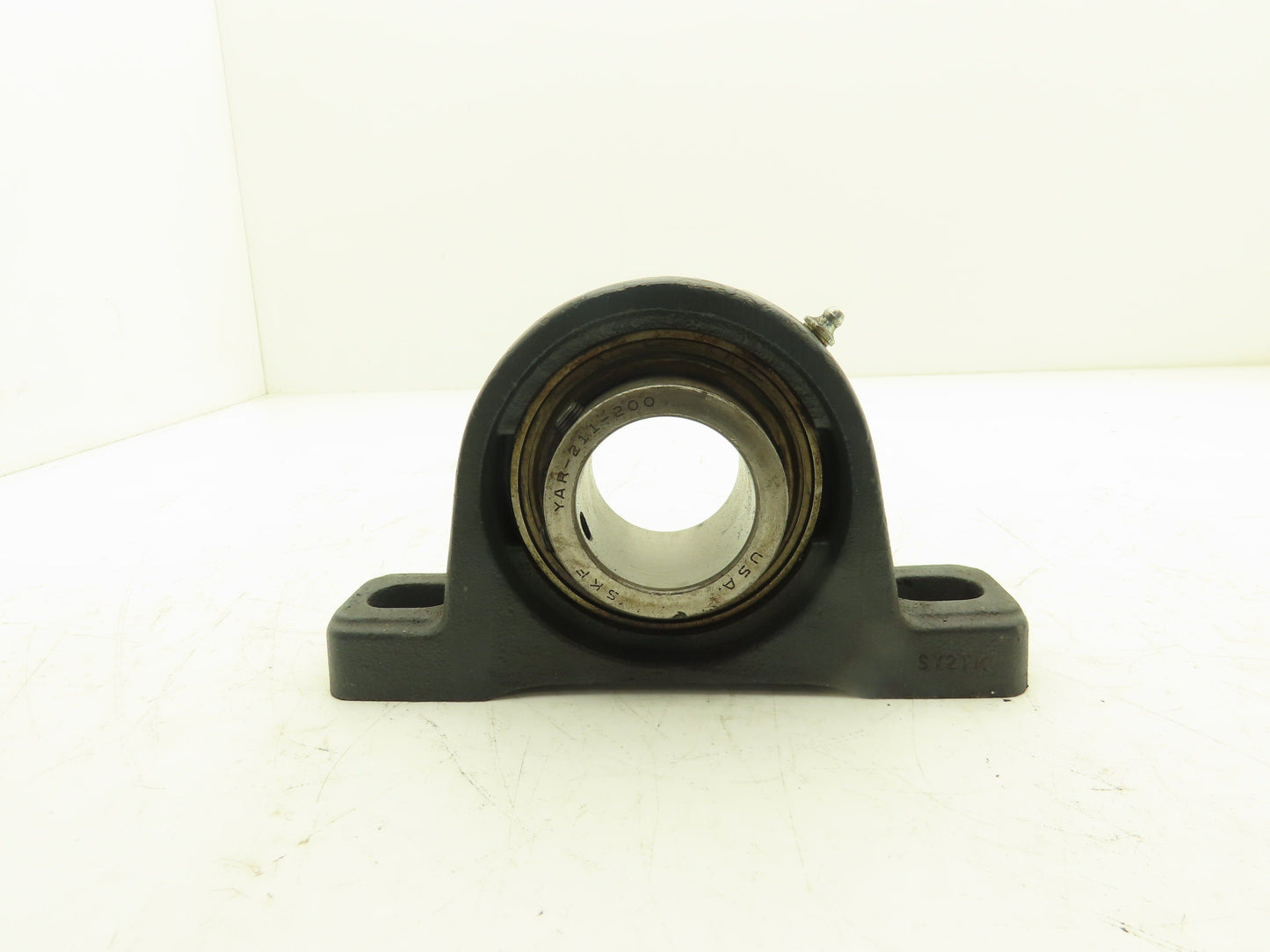 SKF YAR-211-200 Pillow Block Bearing 2" Bore 2-Bolt