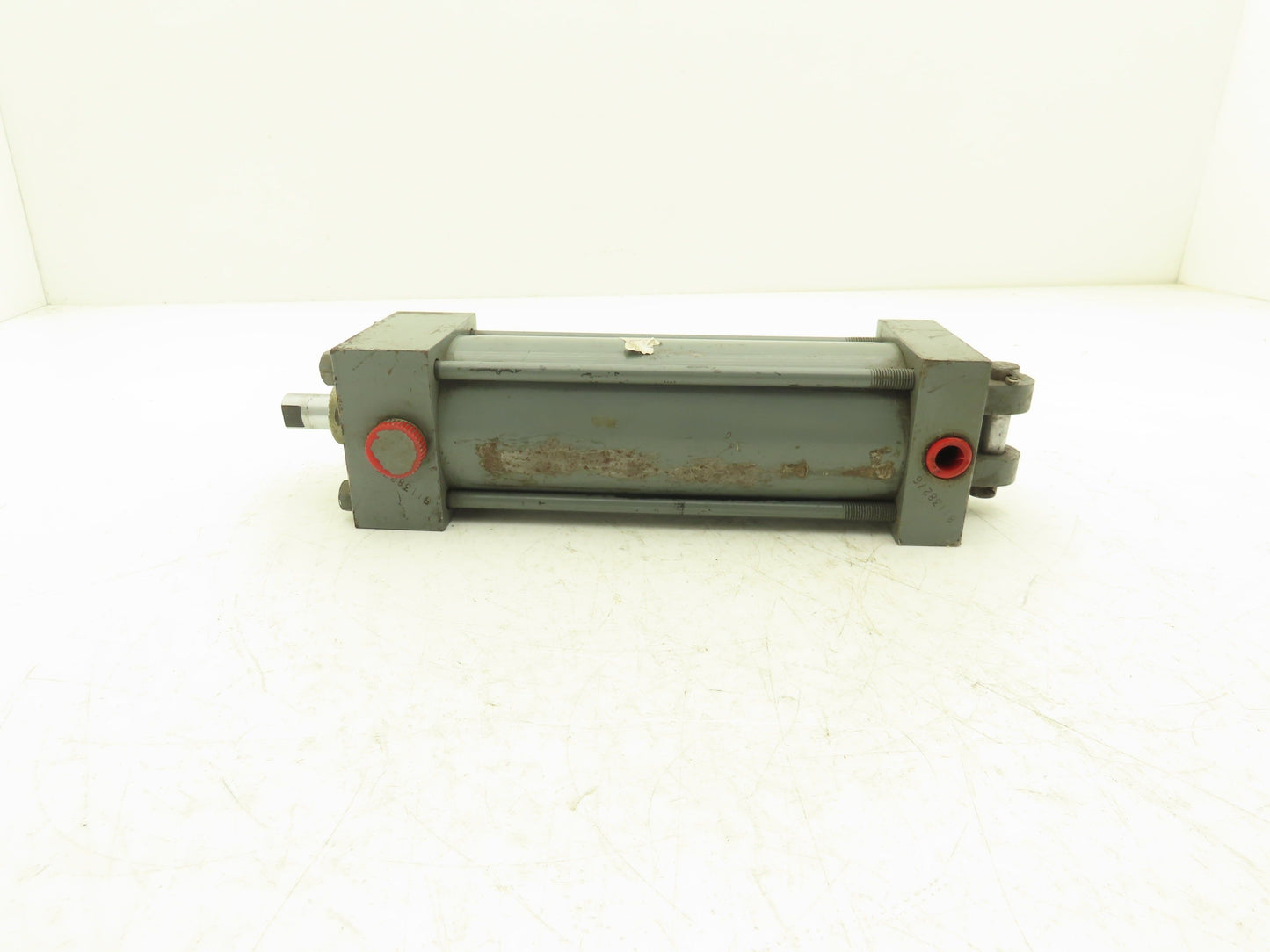 Miller 84B2N Pneumatic Air Cylinder 2.5" Bore 6" Stroke 500psi Clevis Mount