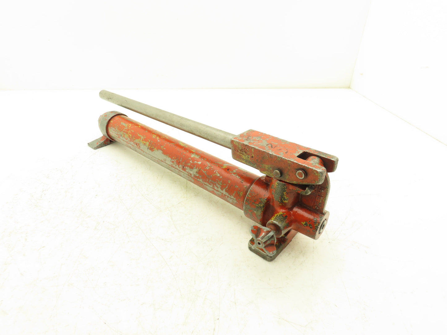 Enerpac P-39 Hydraulic Hand Pump 10,000 PSI Single Stage