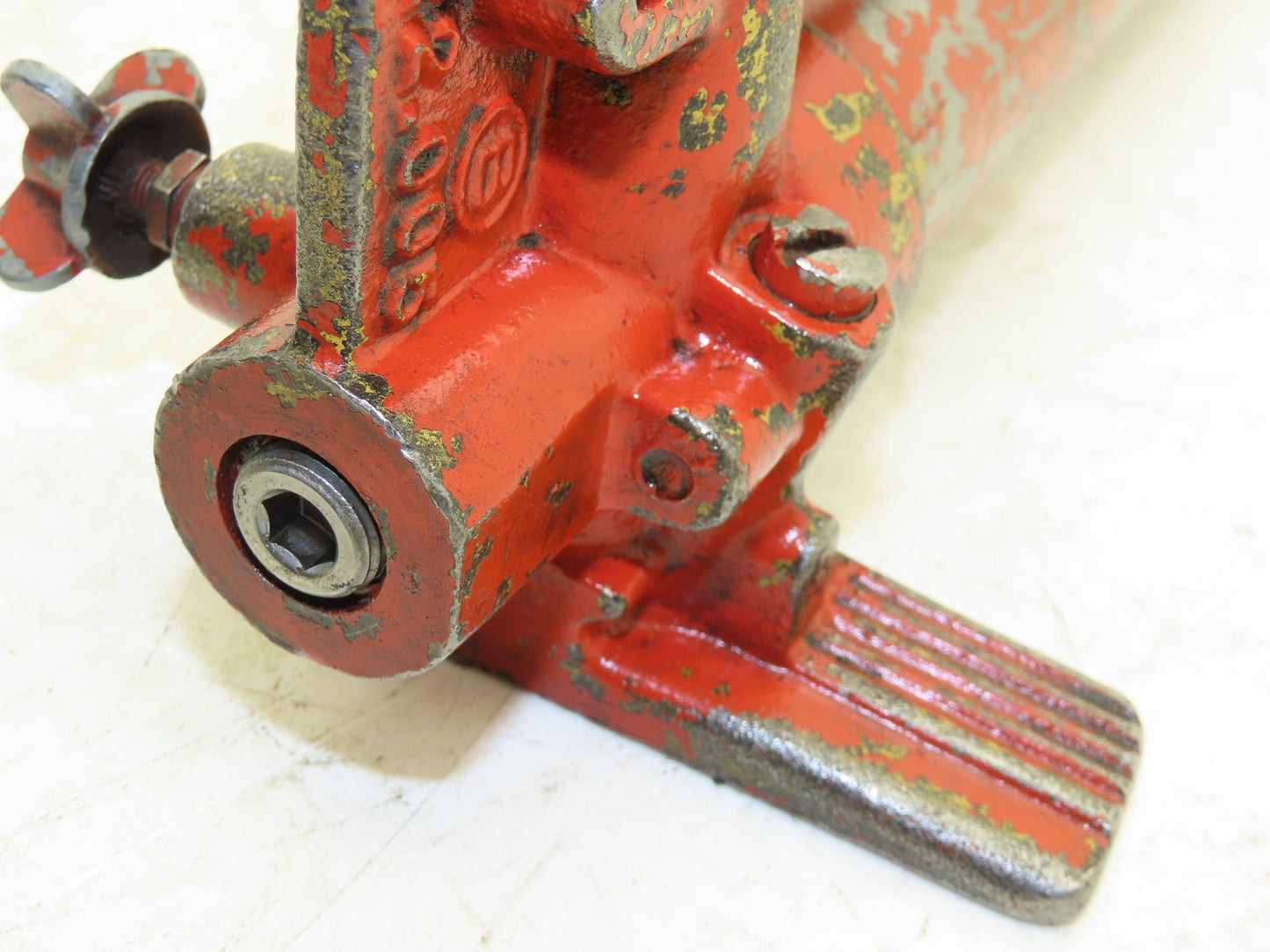 Enerpac P-39 Hydraulic Hand Pump 10,000 PSI Single Stage