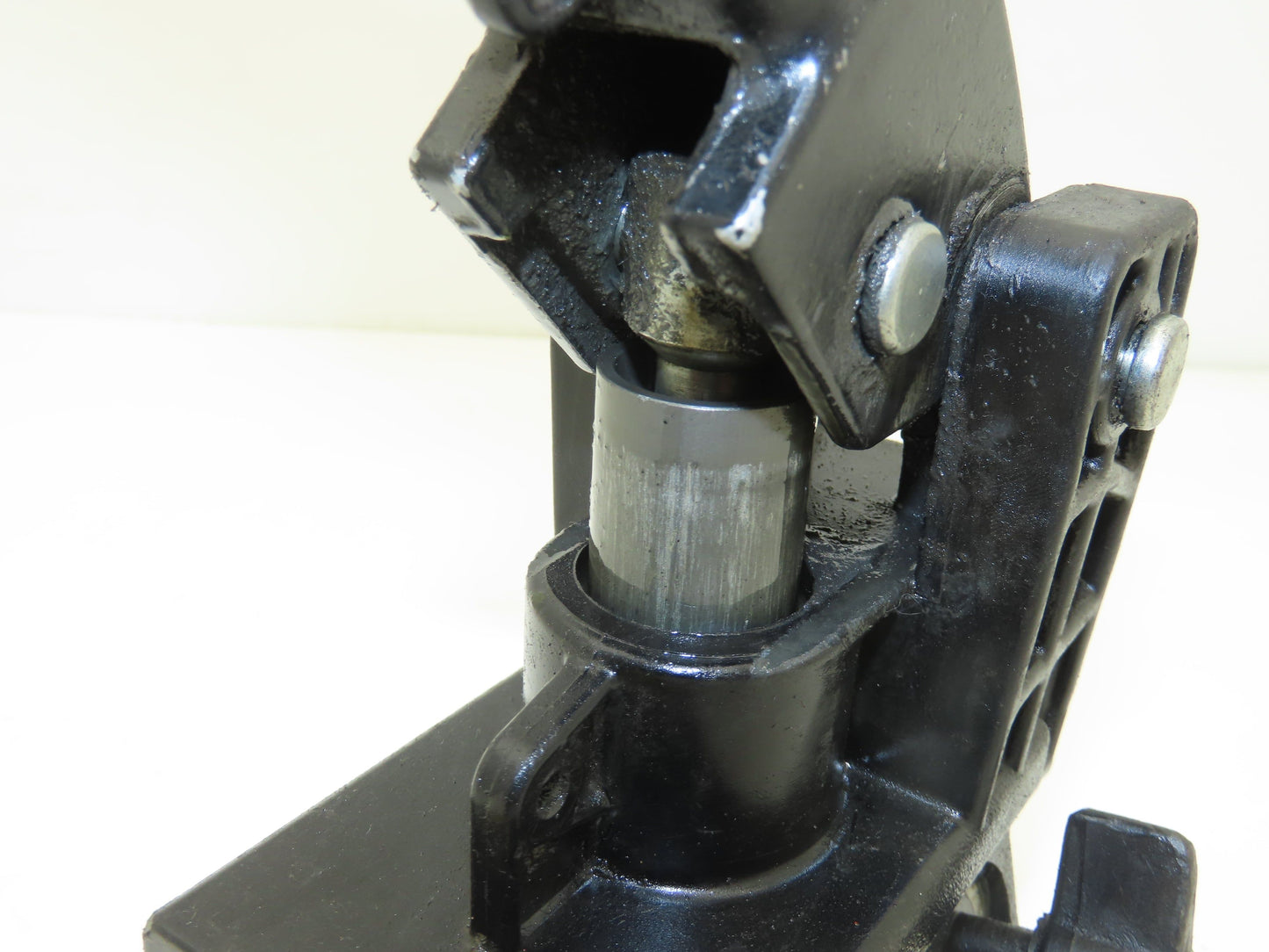 Enerpac P-391 Hydraulic Hand Pump 10,000 PSI Single Stage Lightweight