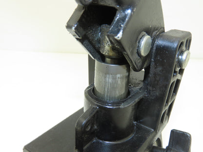 Enerpac P-391 Hydraulic Hand Pump 10,000 PSI Single Stage Lightweight