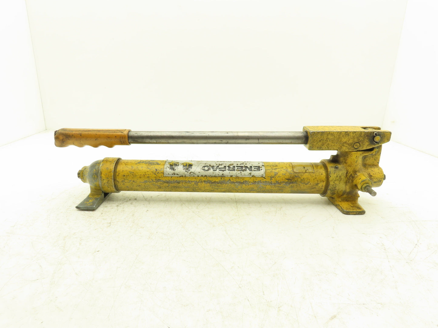 Enerpac P-39 Hydraulic Hand Pump 10,000 PSI Single Stage