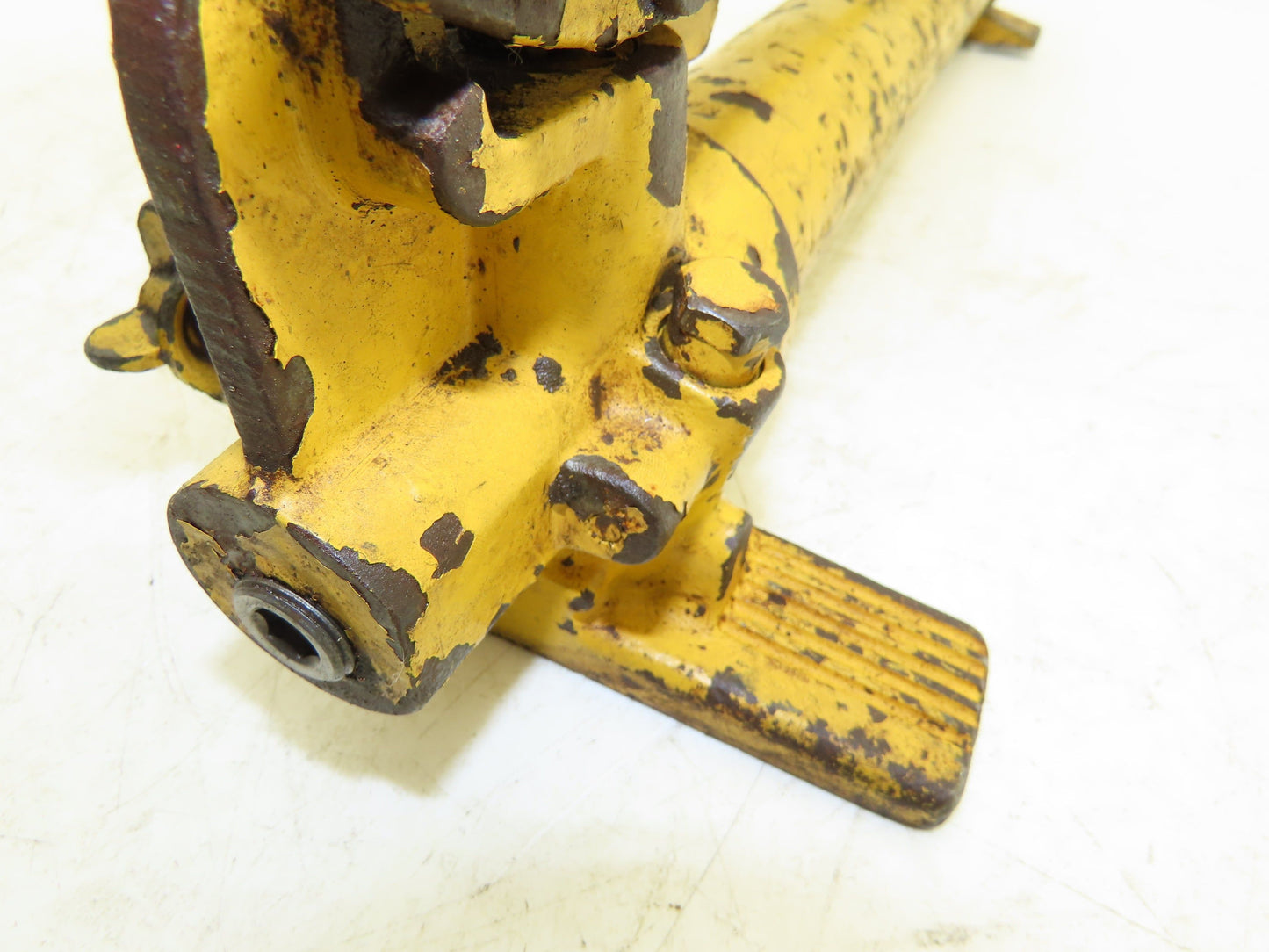 Enerpac P-39 Hydraulic Hand Pump 10,000 PSI Single Stage