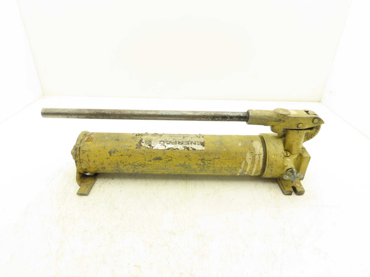 Enerpac P-80 Hydraulic Hand Pump 10,000 PSI 2 Stage