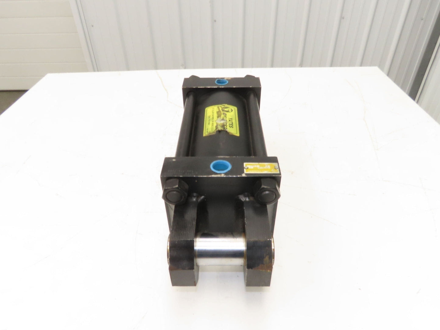 Yates Hydraulic Double Acting Cylinder 5" Bore 7" Stroke Clevis End