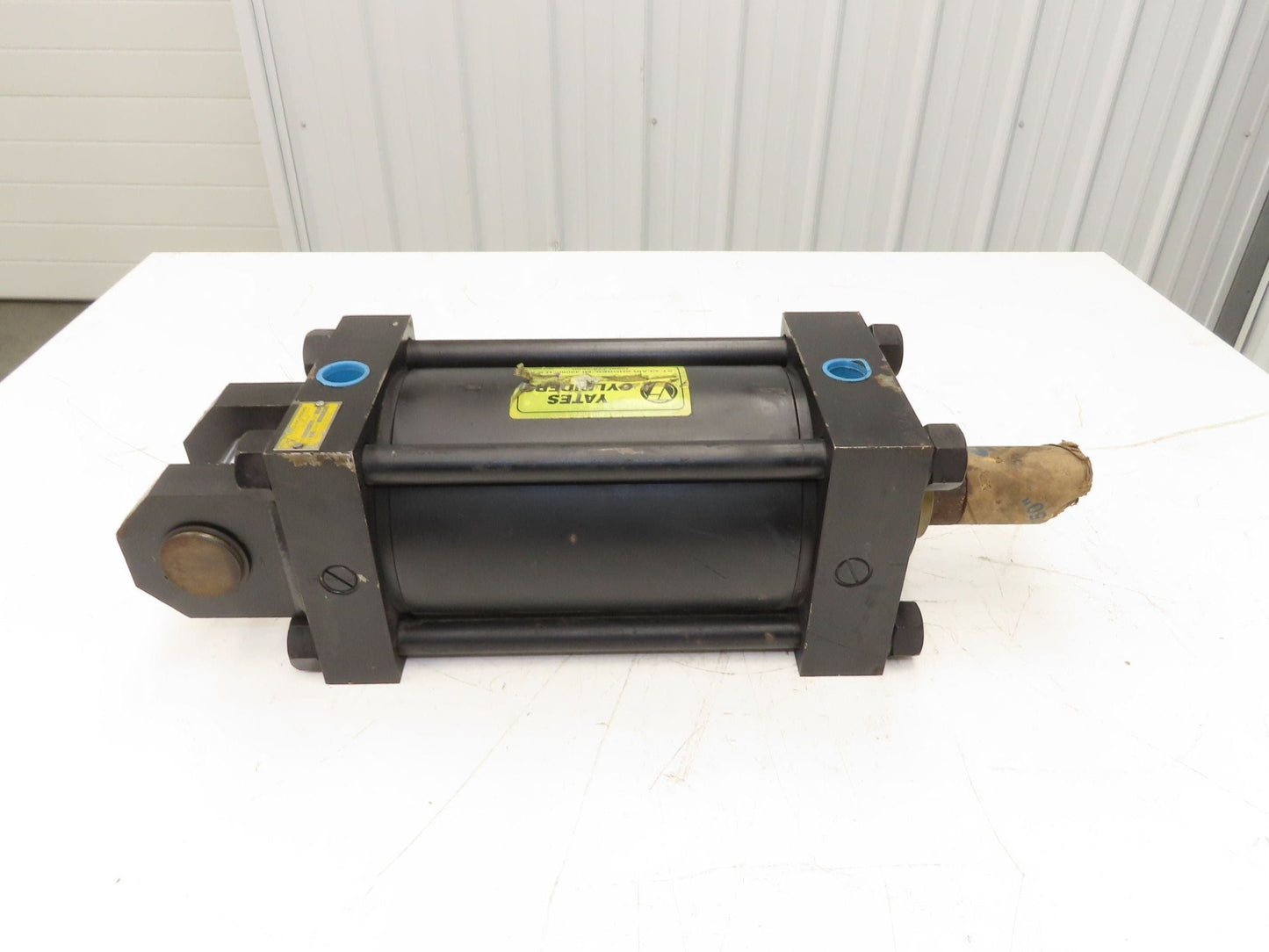 Yates Hydraulic Double Acting Cylinder 5" Bore 7" Stroke Clevis End