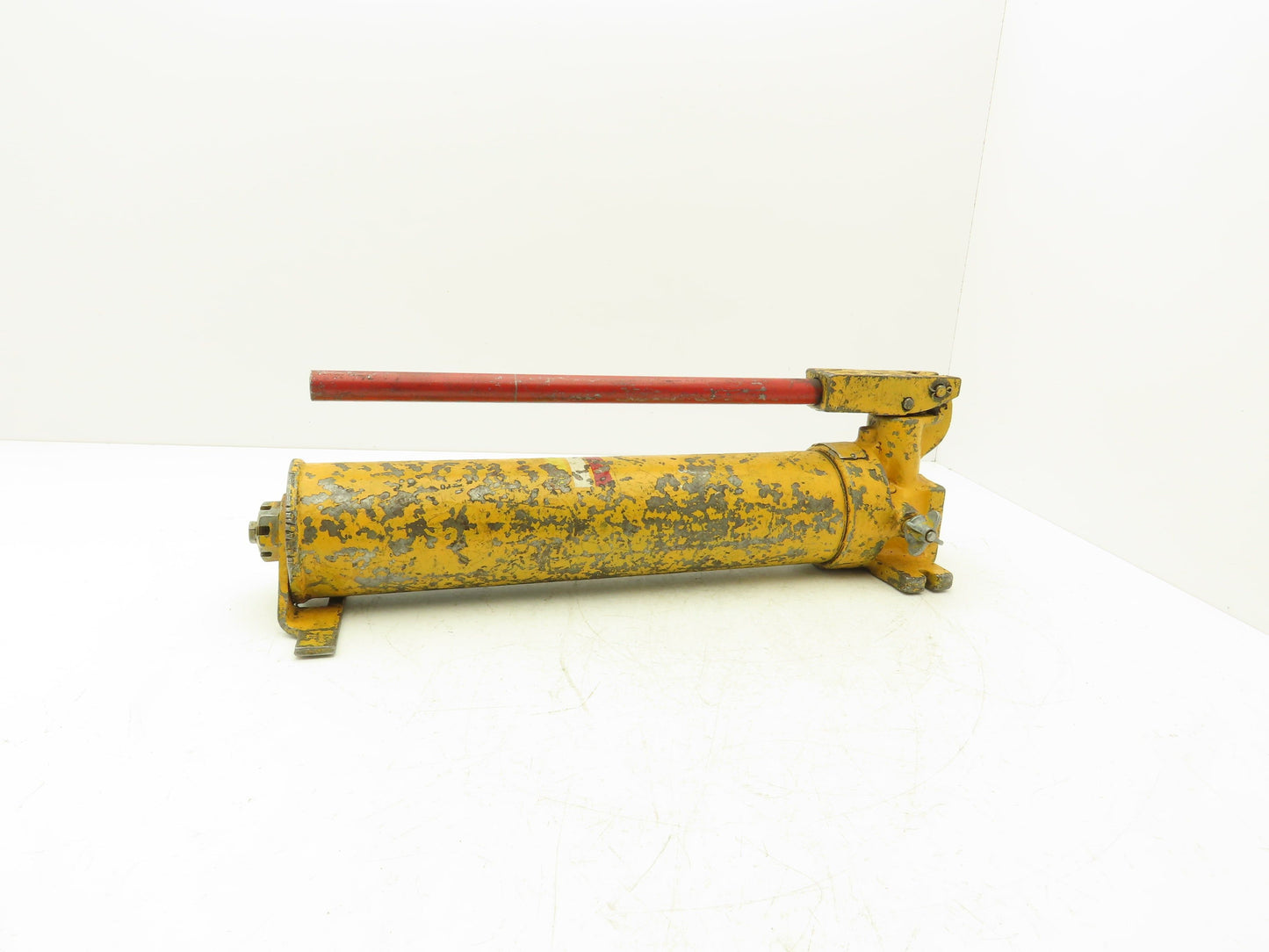 Enerpac P-80 Hydraulic Hand Pump 10,000 PSI 2 Stage
