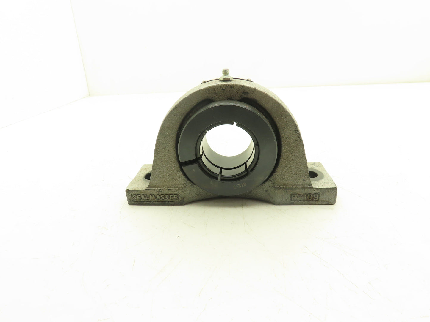 SealMaster NP-31 Pillow Block Bearing 1-15/16" Bore 2-Bolt