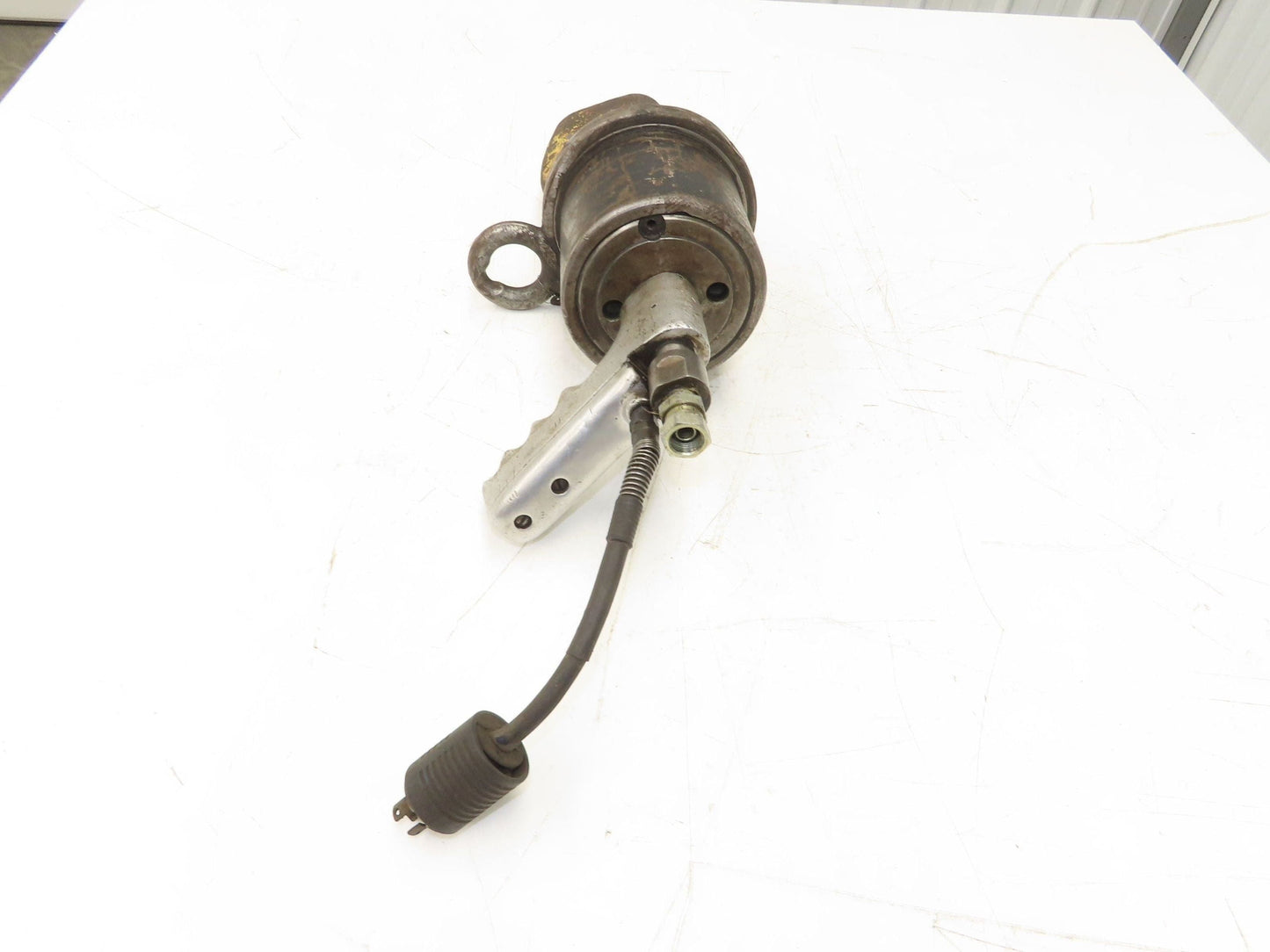 Hydraulic Notching tool, Hand held self supporting 3/8 Half circle Enerpac Type