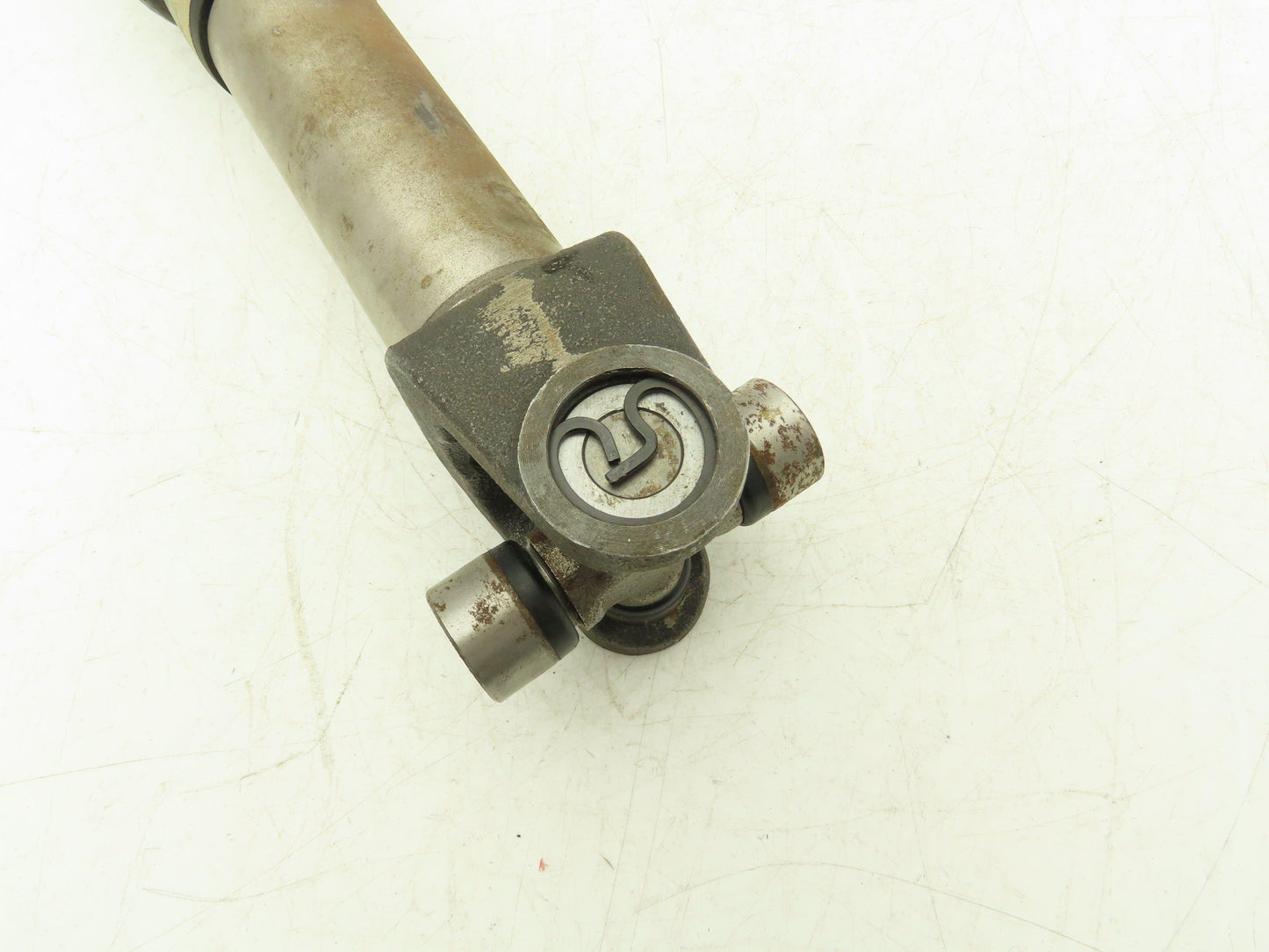 Neapco Drive Shaft 20.5"-24.5" Length 4" Slip Yoke 269 U-Joint Both Ends