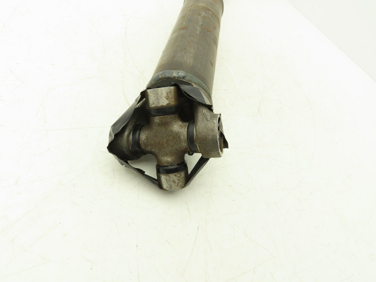 Neapco Drive Shaft 20.5"-24.5" Length 4" Slip Yoke 269 U-Joint Both Ends