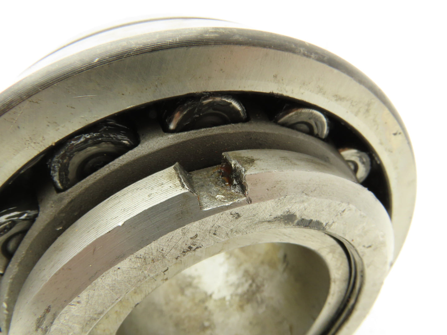 SKF 22313CCK C3 2-Row Curved Taper Roller Bearing 60mm ID 140mm OD 48mm W Open