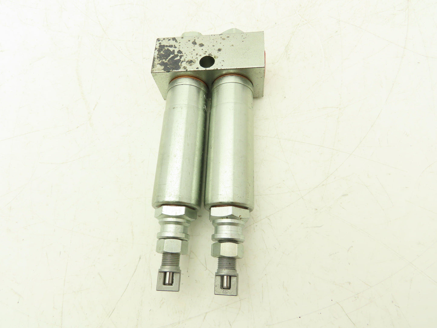 Lincoln 87349-2 Two Grease Injector Assembly Centro-Matic 750-1000psi 3/8 NPTF