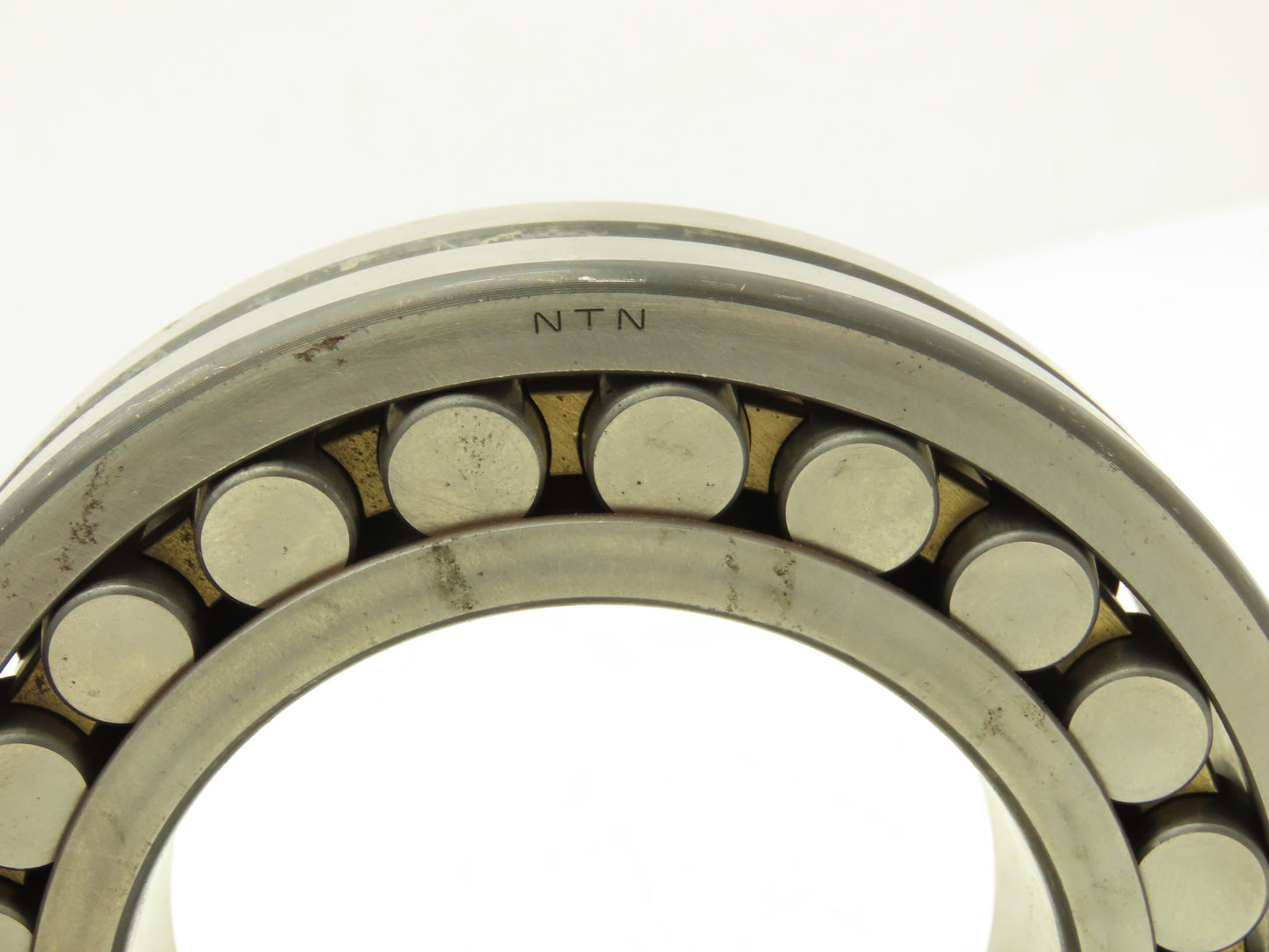 NTN LH22215BD1C3 2-Row Roller Bearing 77mm ID 130mm OD 31mm W Open