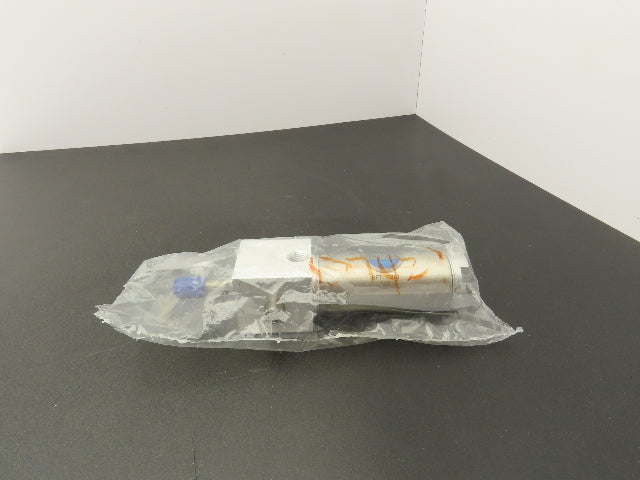 Bimba BFT-172-D Pneumatic Air Cylinder 1-1/2" Bore 2" Stroke 250psi