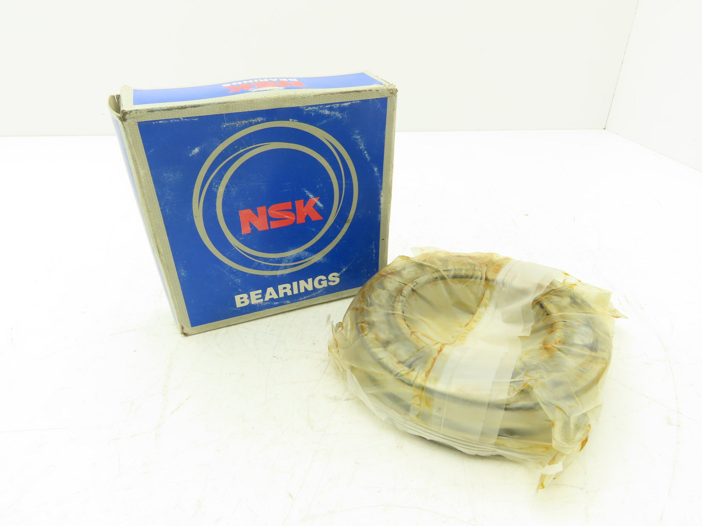 NSK 22215EAKE4 Roller Bearing 75mm ID 130mm OD 31mm W Open