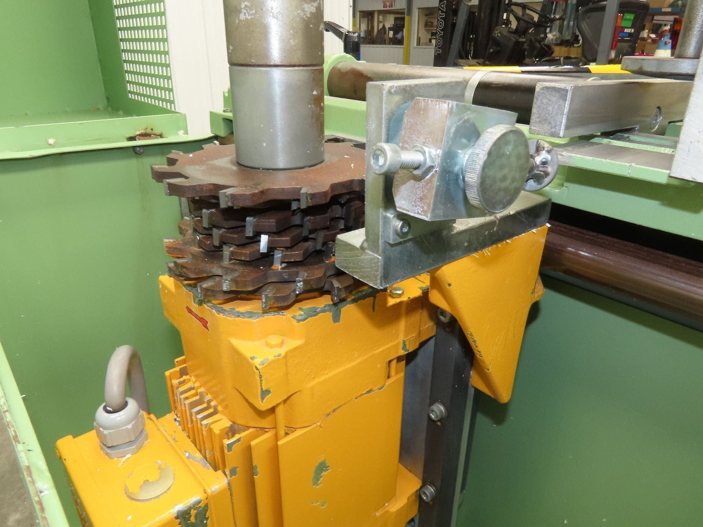 Rotox End Milling Machine Window Manufacture Atc 480V 3Ph