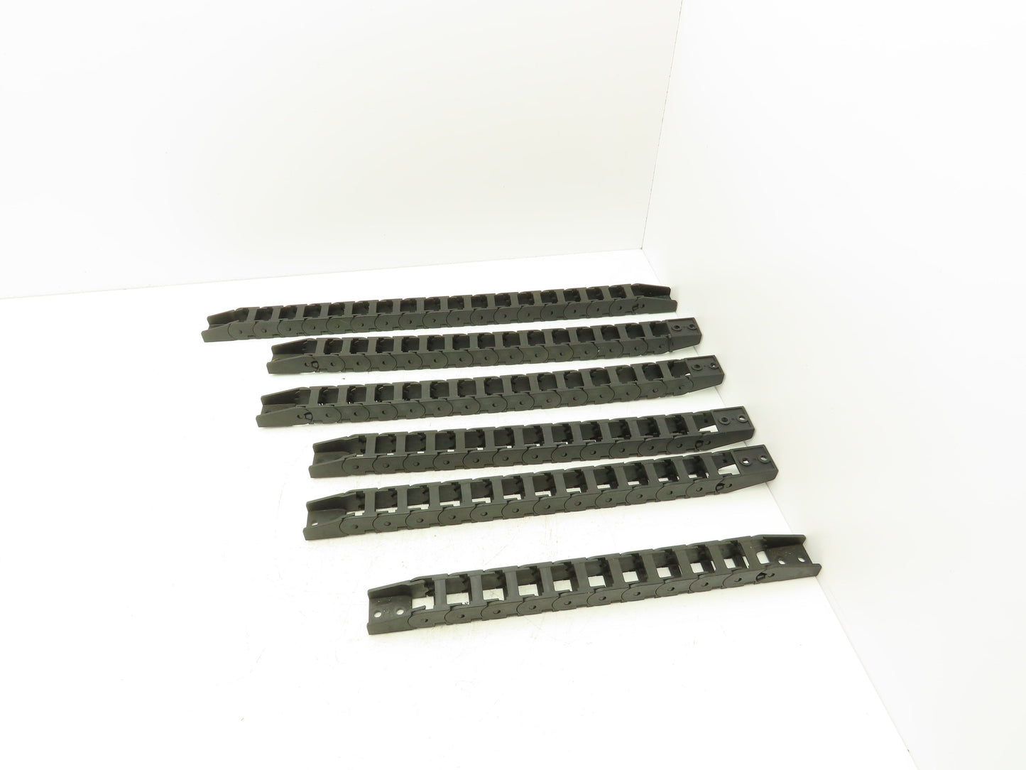 Tsubaki Energy Chain Cable Carrier 19mm H 24mm W 17-26" Mixed Length Lot of 6