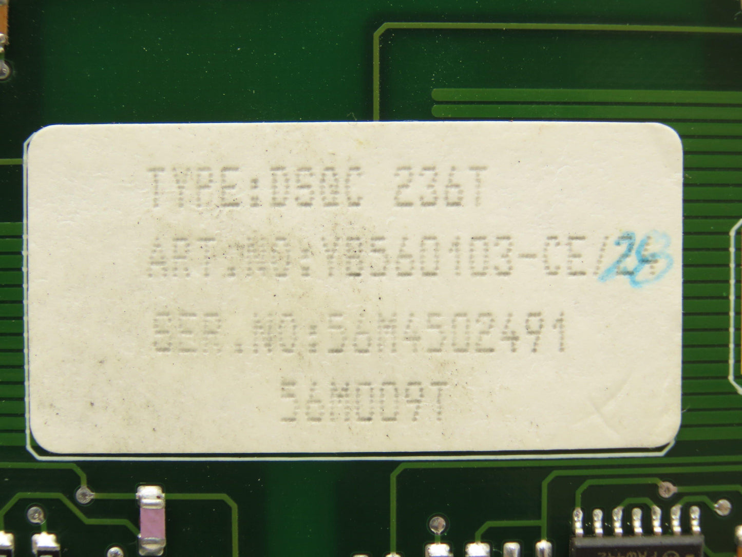 ABB DSQC 236T YB560103-CE/26 Servo Axis Drive