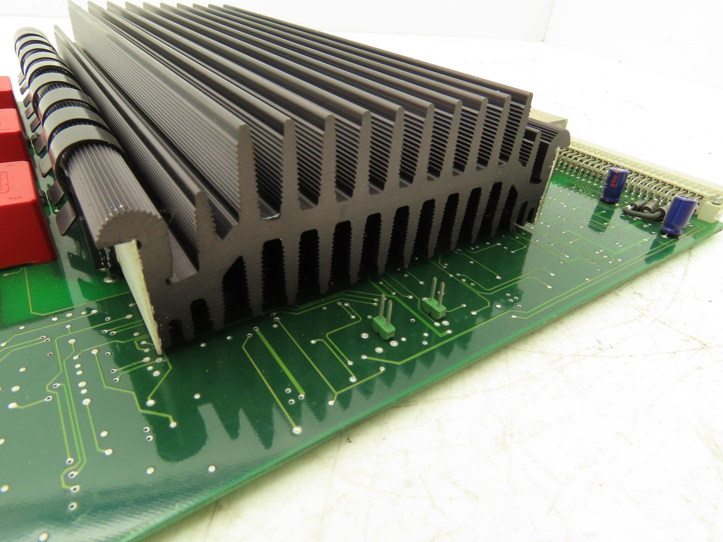 ABB DSQC 236T YB560103-CE/26 Servo Axis Drive