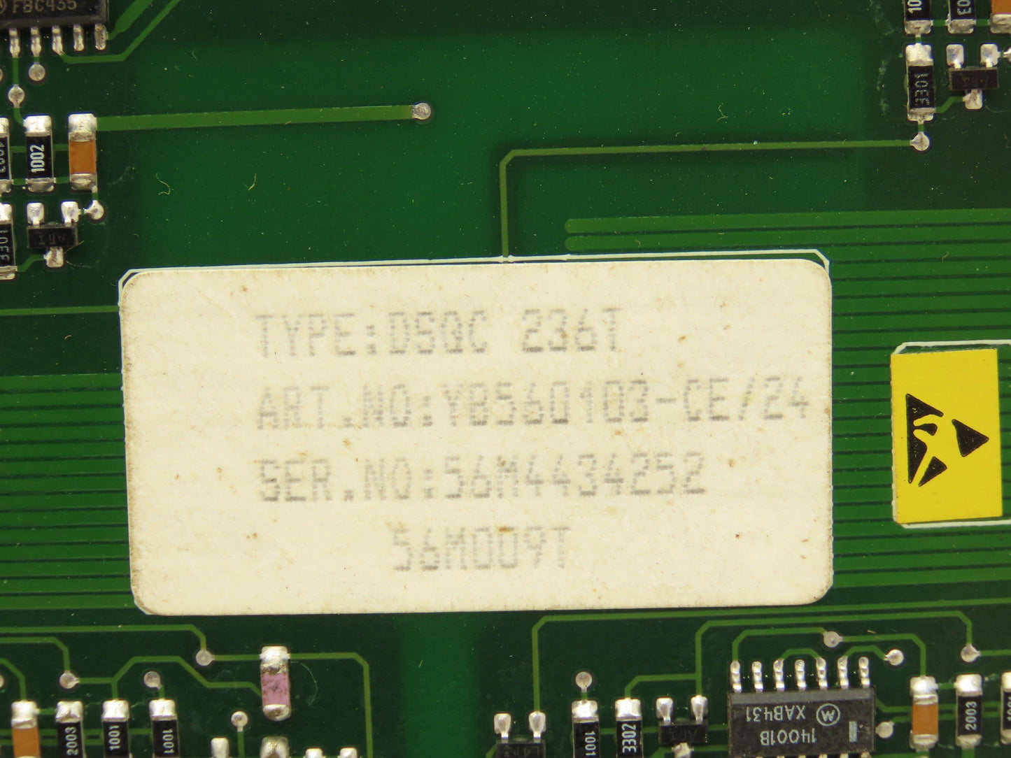 ABB DSQC 236T YB560103-CE/24 Servo Axis Drive