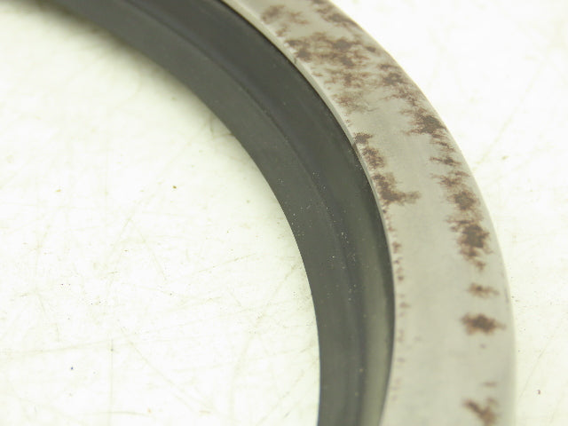 Garlock 21238-4011 Mill-Right Oil Seal Klozure 10.5" ID 12" OD 0.688 Width