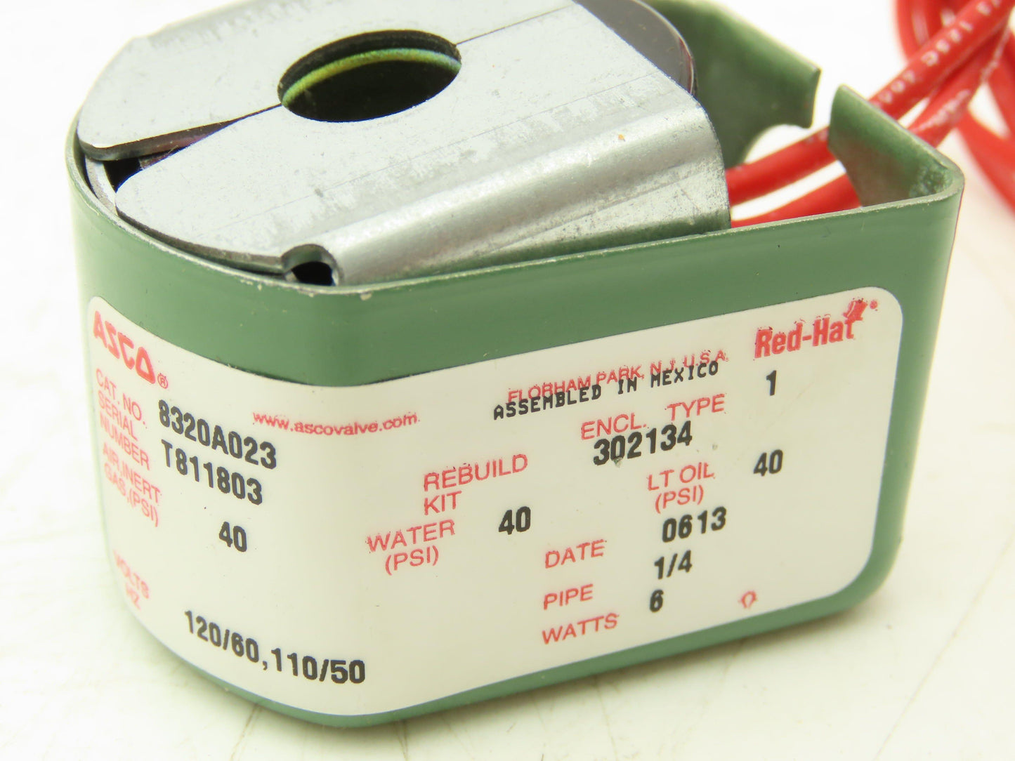 Asco Redhat 8320A023 Solenoid Valve 3-Way 40 PSI 1/4 NPT NC 120V T811803