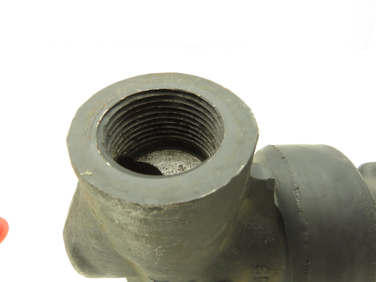 R-P&C FWB80-D Globe Valve Forged Steel 1" NPT Rising Stem