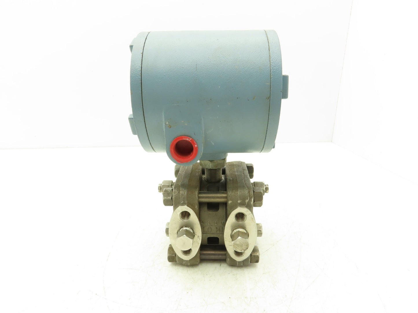 Bristol Acco Differential Pressure Transmitter Signature 0-120" WC 24VDC 2000psi