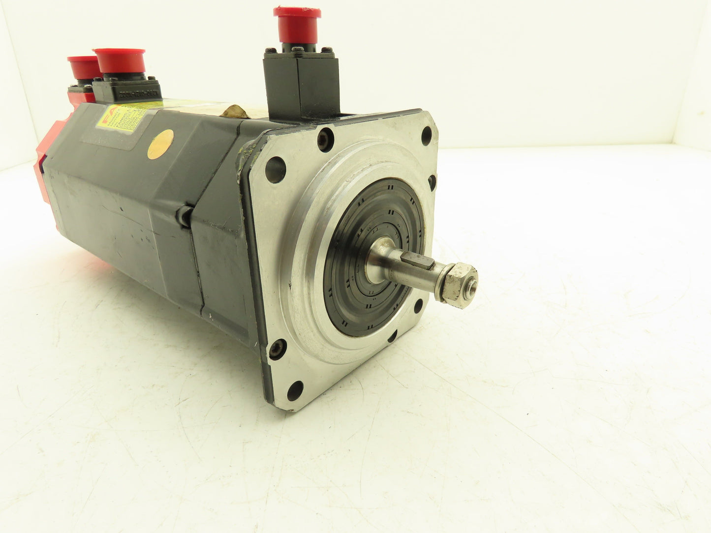 Fanuc A06B-0128-B175-R AC Servo Motor 114V 3PH 3000 RPM -Encoder A860-0360-V501