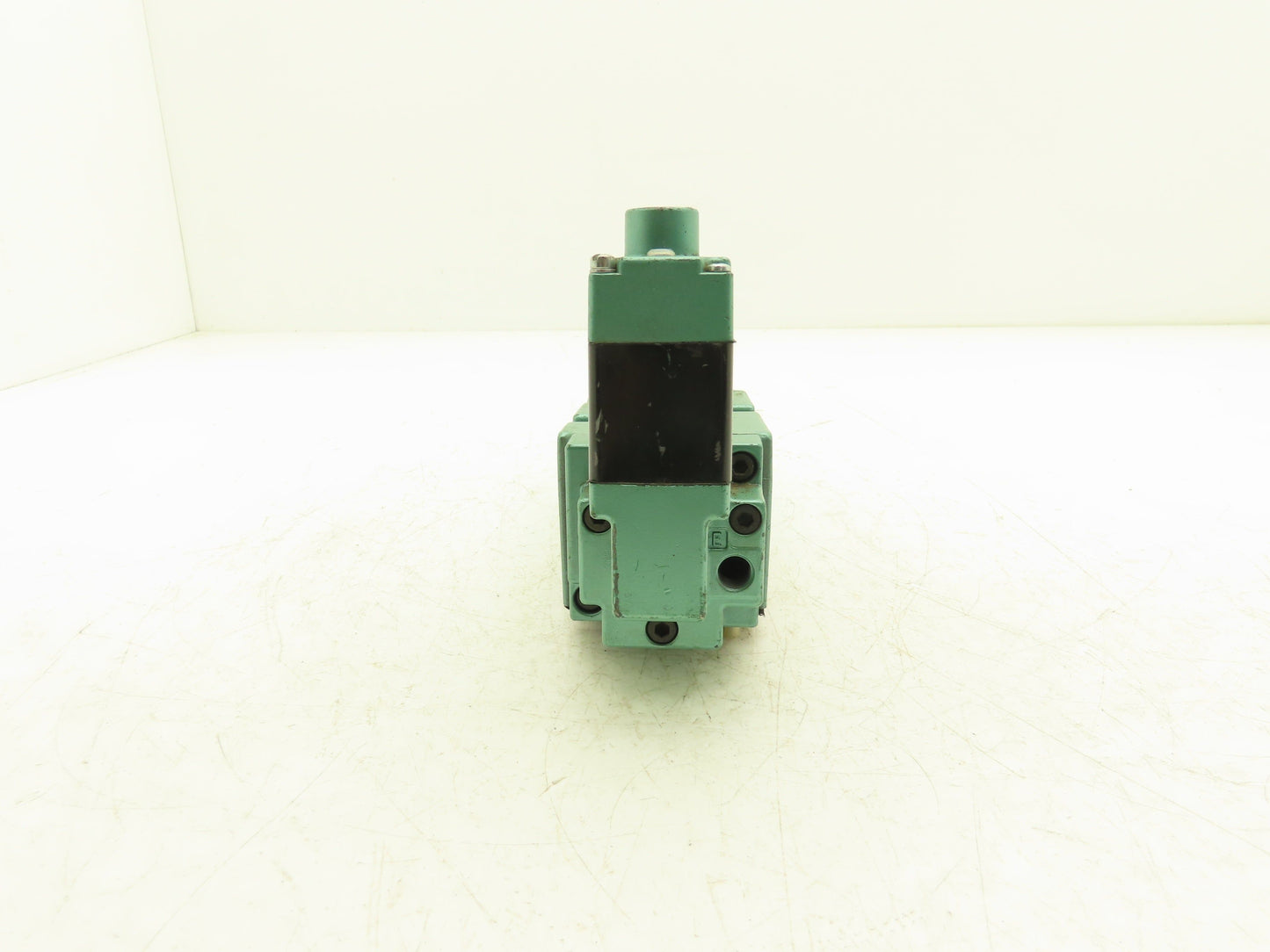 Numatics 554BB500K Pneumatic Double Solenoid 5/3 Spool Valve 150psi 120V