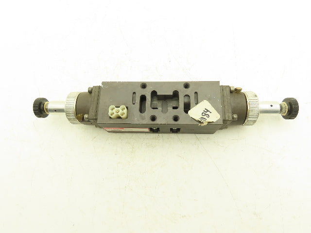 Numatics 92149U Pneumatic Sandwich Valve Pressure Regulator Double End