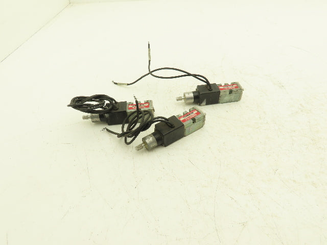 Numatics 031SA415O011Z Pneumatic Solenoid Valve 120V  Lot of 3