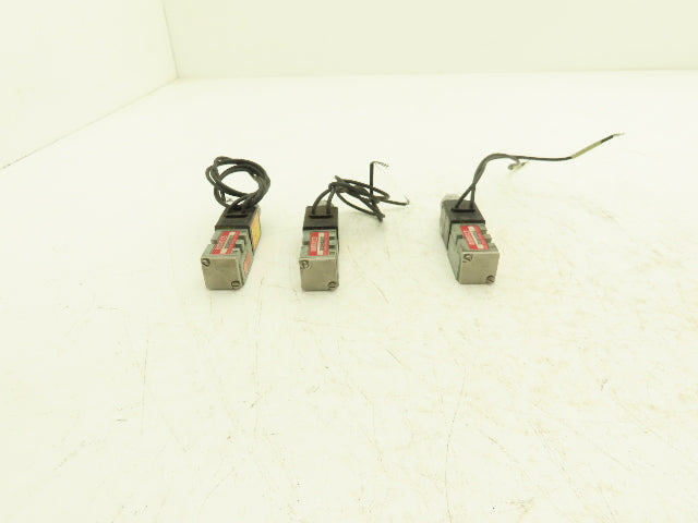 Numatics 031SA415O011Z Pneumatic Solenoid Valve 120V  Lot of 3