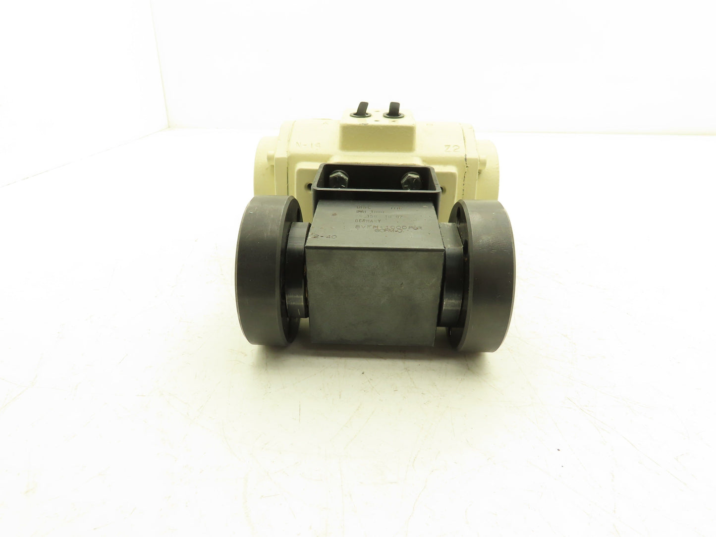 DMIC BVFM-1000 Pneumatic Air Actuated Ball Valve 1" Flanged Spring Return