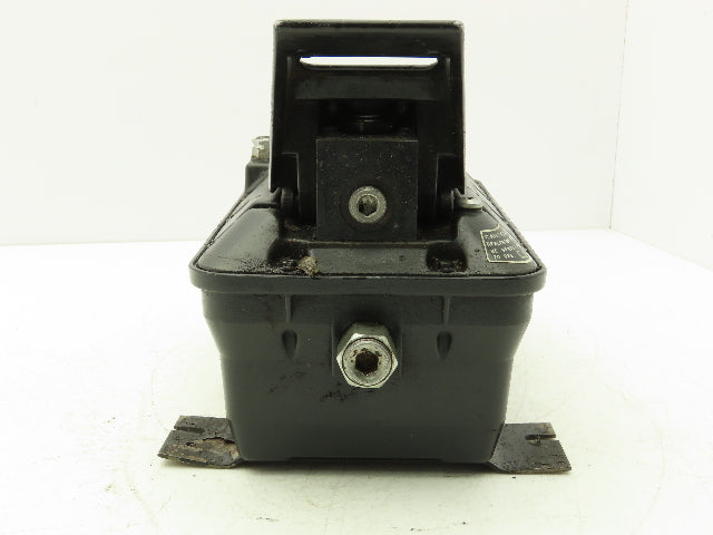 Enerpac Turbo II Air Powered Hydraulic Pump 5000psi Max 25-125psi Air pressure