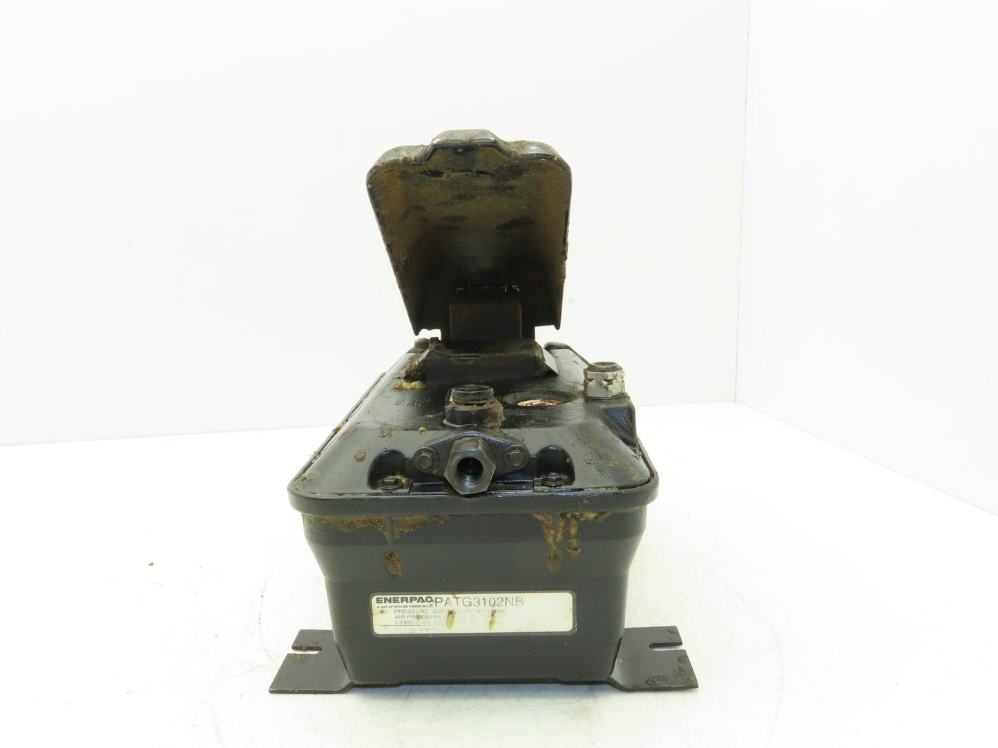 Enerpac Turbo II Air Powered Hydraulic Pump 5000psi Max 25-125psi Air pressure