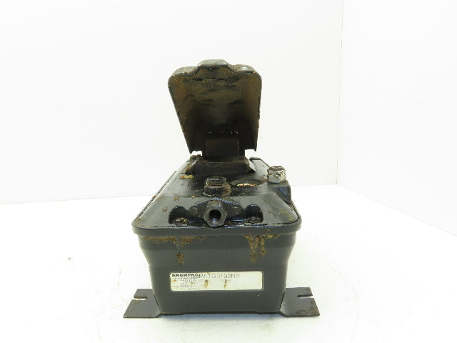 Enerpac Turbo II Air Powered Hydraulic Pump 5000psi Max 25-125psi Air pressure