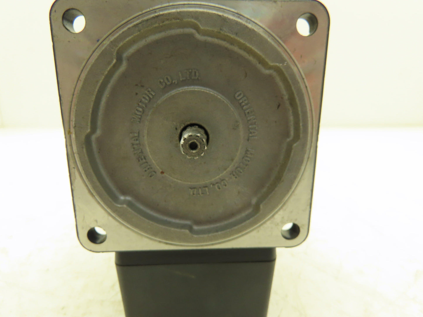 Oriental Motor 4IK25GN-AWT Induction Motor 25W 1450 RPM 115VAC 1PH Pinion Shaft