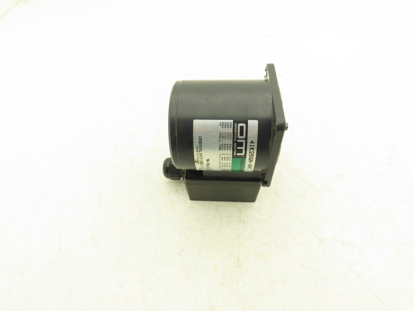 Oriental Motor 4IK25GN-AWT Induction Motor 25W 1450 RPM 115VAC 1PH Pinion Shaft