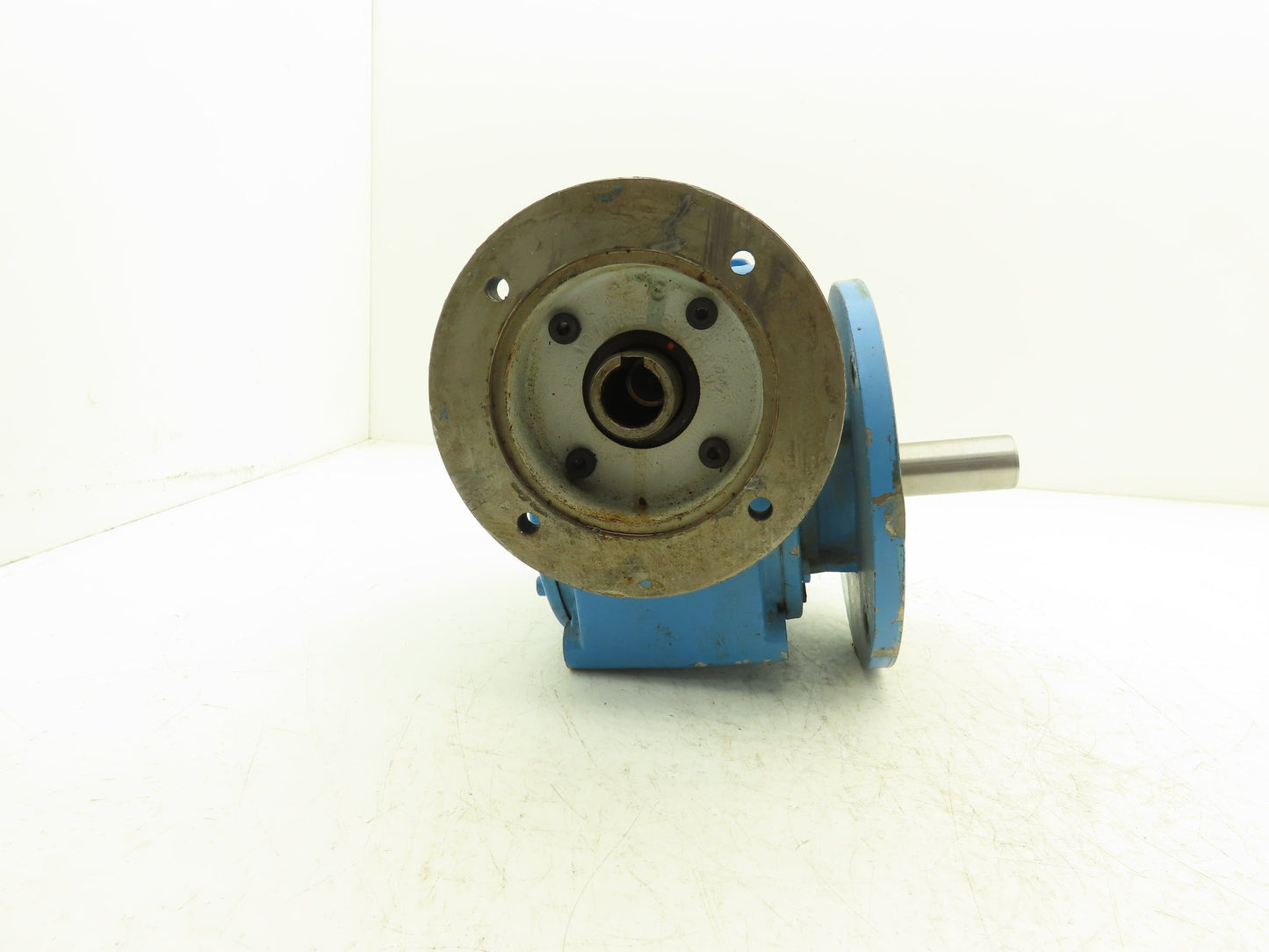 Lenze 52.308.06.10 Gearbox 10:1 Gear Reducer IEC Metric RH Flanged Output