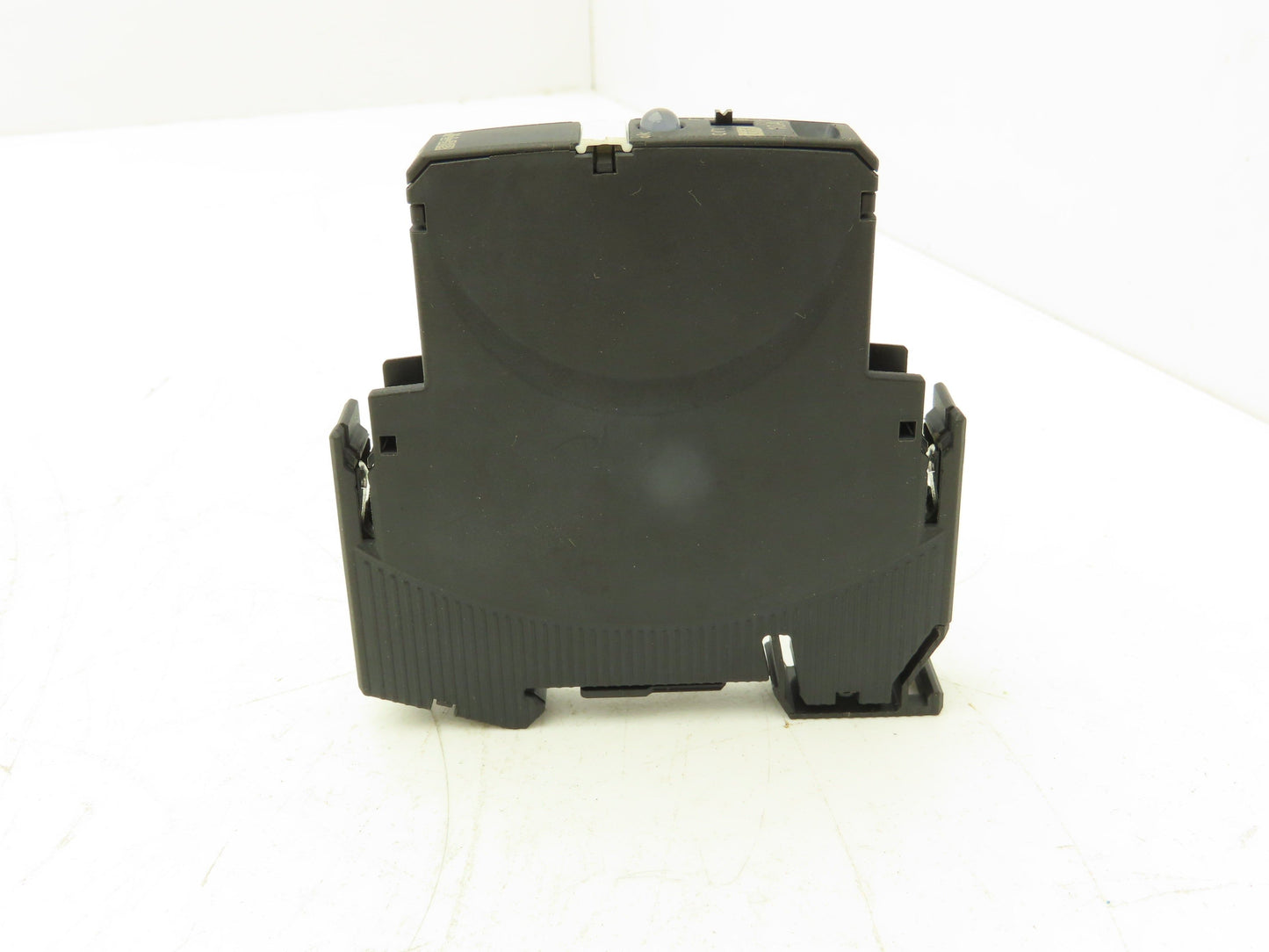 E-T-A ESX10-TA-100-DC24V-10A Circuit Breaker Protector 24VDC 10 Amp DIN Rail ETA