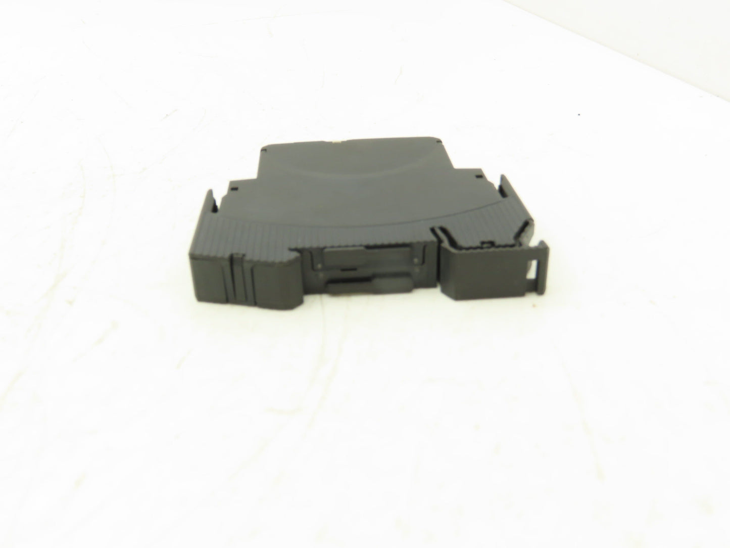 E-T-A ESX10-TA-100-DC24V-10A Circuit Breaker Protector 24VDC 10 Amp DIN Rail ETA